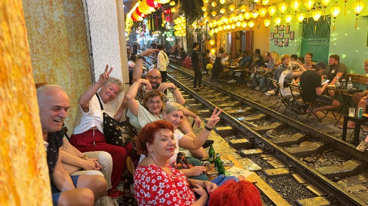 Luxury Vietnam Around Trip 14 Days/13 Nights