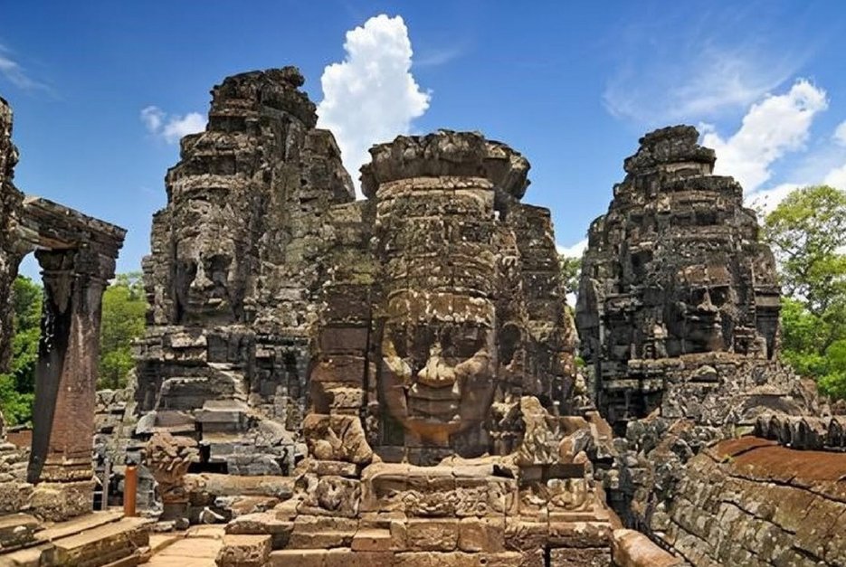 Cycling Holiday Saigon - Angkor War 10 Days/ 9 Nights