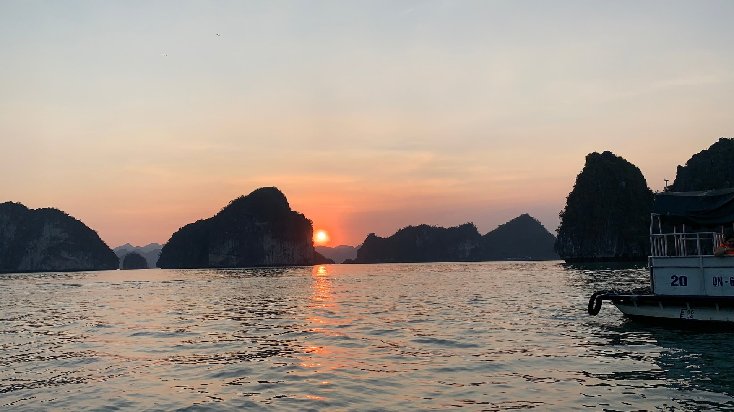 Best of Classic Vietnam: Hanoi To Saigon 11 Days/ 10 Nights