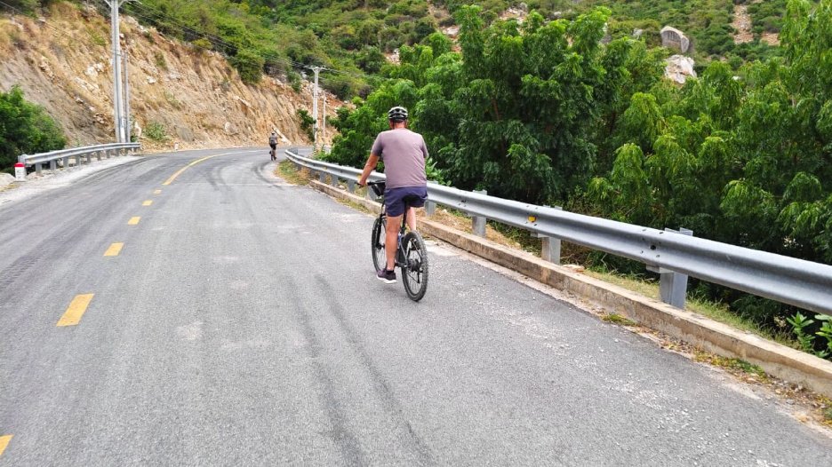Cycling Da Nang To Saigon 7 Days/6 Nights