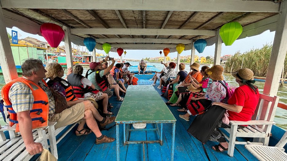 Luxury Vietnam Around Trip 14 Days/13 Nights